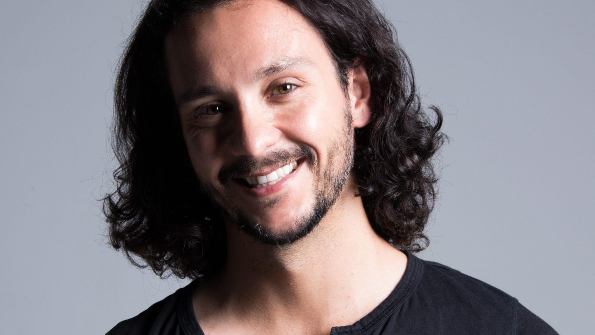 Darius Davies Comedy performer at The Glee Club