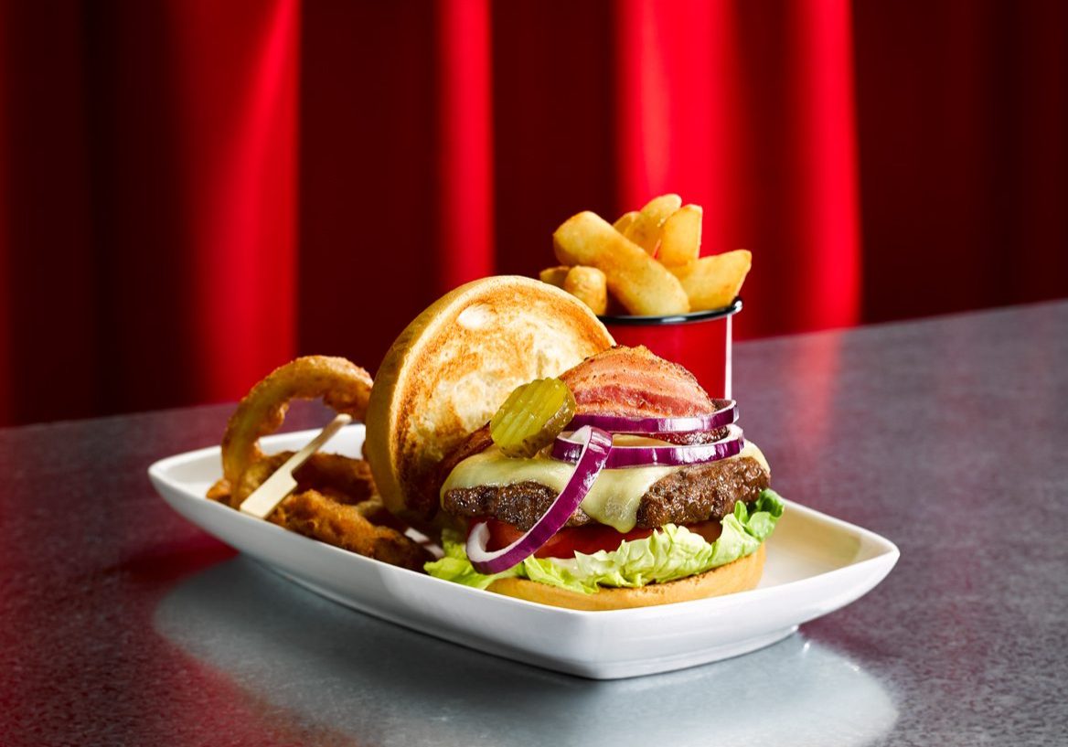 Glasgow food menu - photo of burger & chips